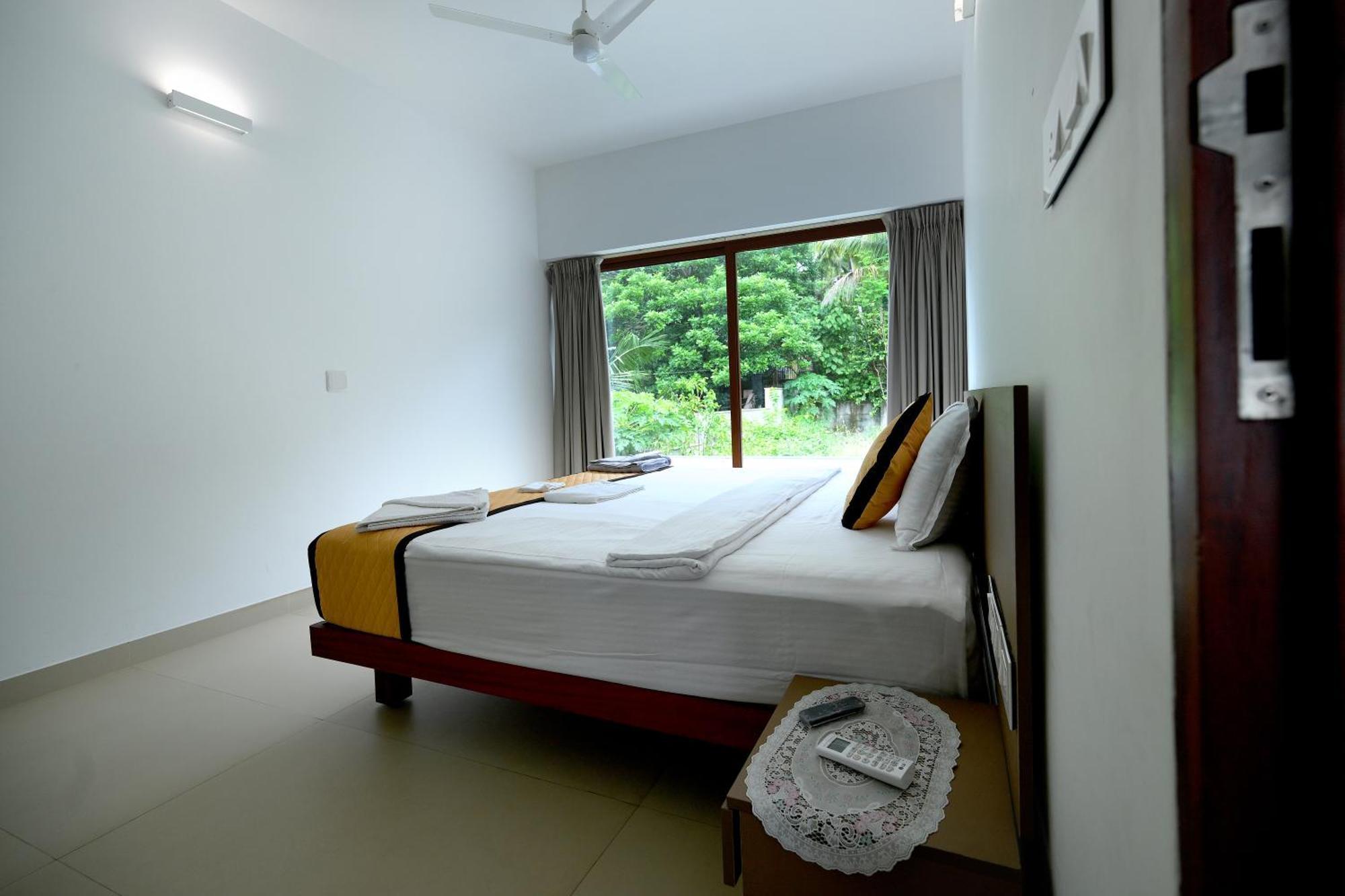 Bed and Breakfast The Meadows Varkala Exterior foto
